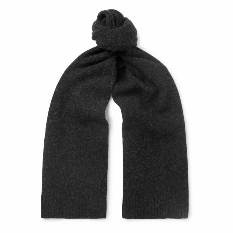 Mr-P-Scarf-Sale-gear-patrol-norse