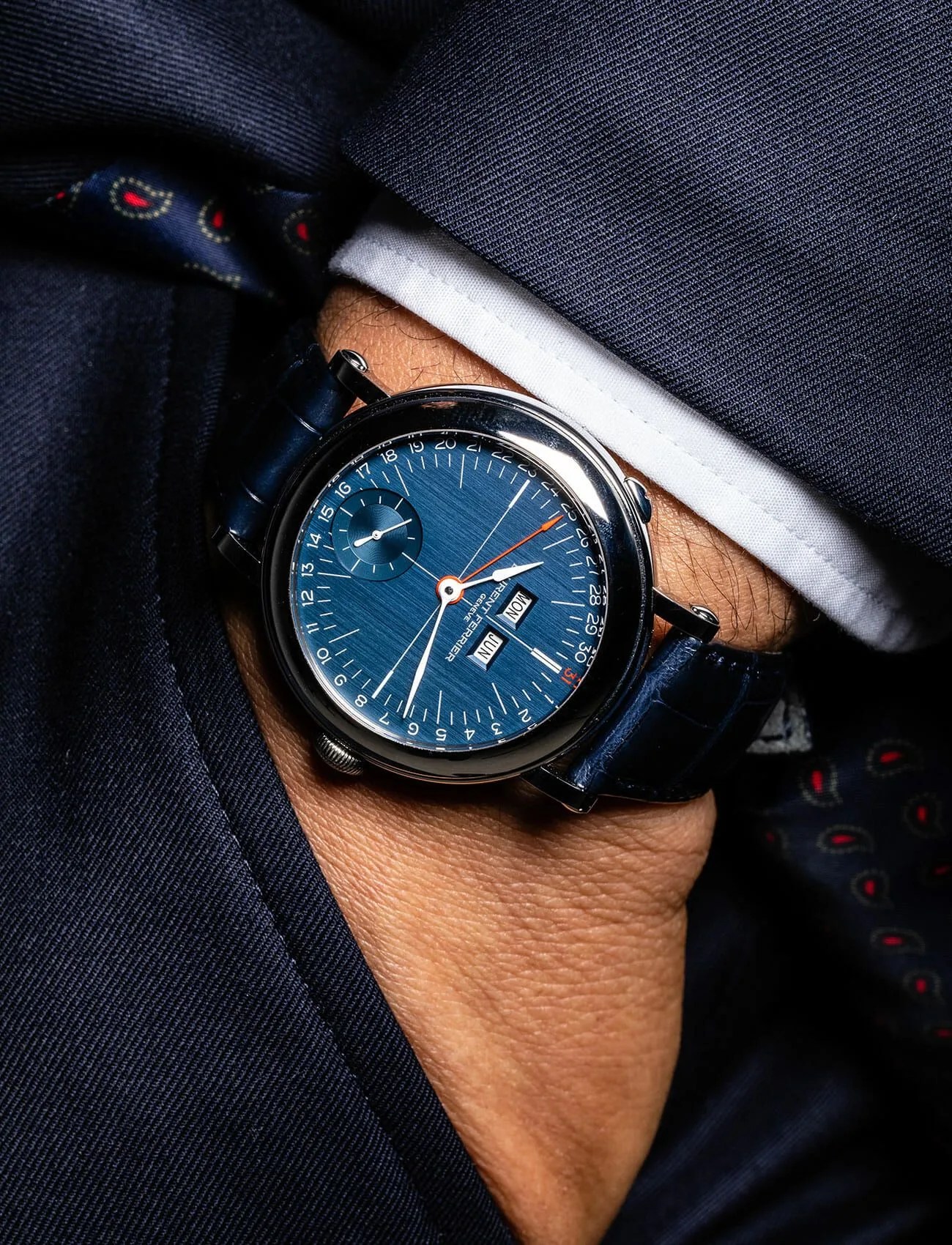 SIHH-2019-Laurent-Ferrier-Annual-Calender-gear-patrol-ambiance-1