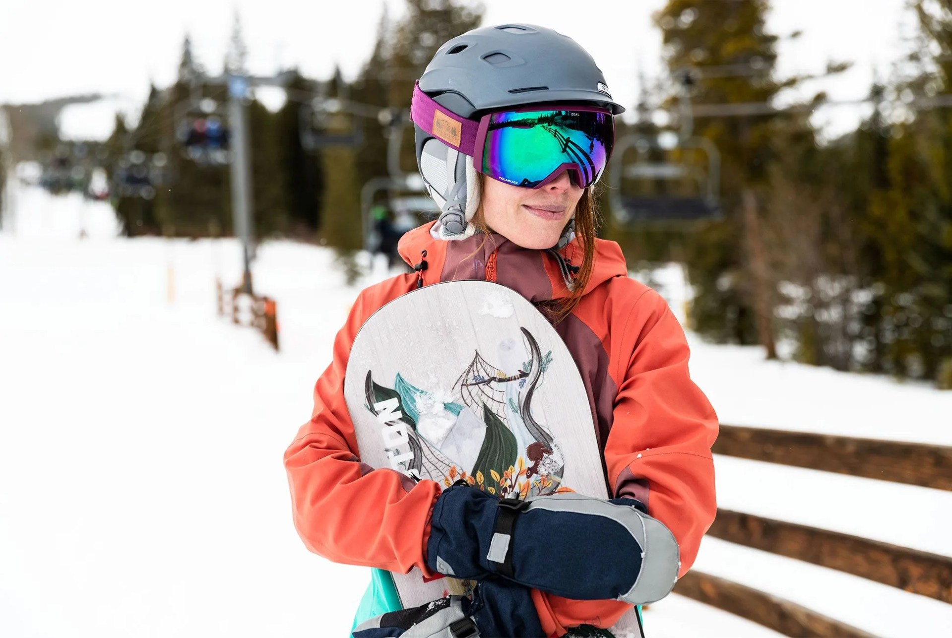 Gifts-for-the-Female-Snowboarder-or-Skier-in-Your-Life-gear-patrol-body-01