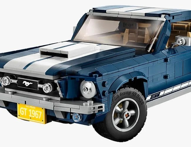 LEGO-1967-Ford-Mustang-gear-patrol-lead-feature