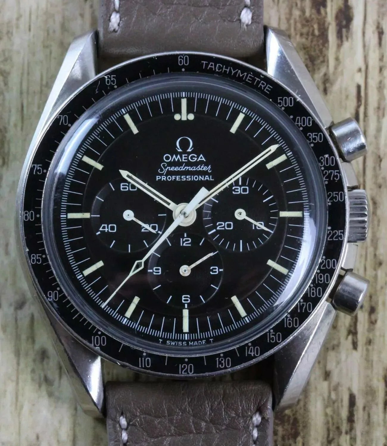 3-Vintage-1969-Watch-Examples-gear-patrol-Omega-Pre-Moon-Speedmaster