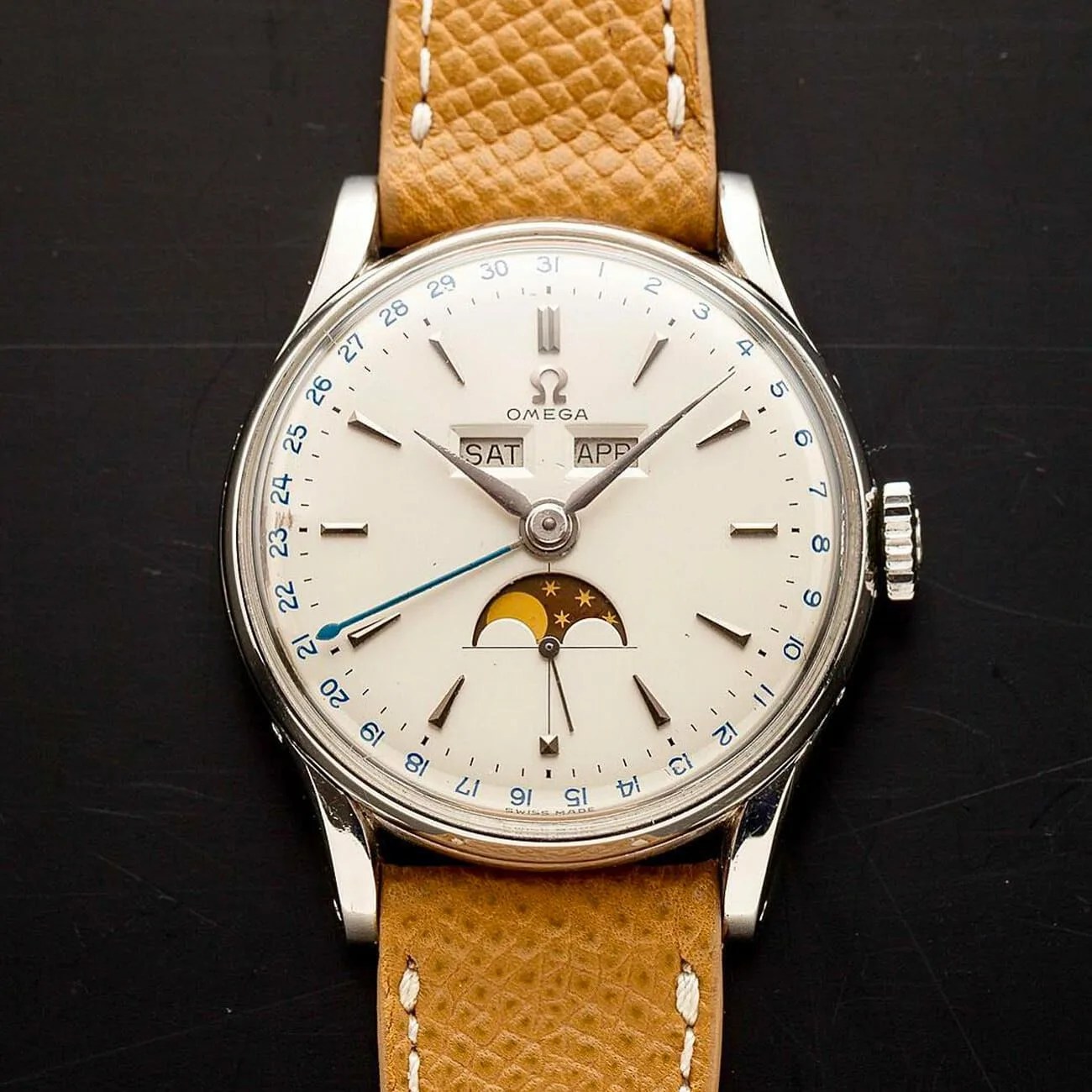 Watches-Were-Obsessing-Over-March-gear-patrol-1946-Omega-2471-1-Cosmic-Moonphase