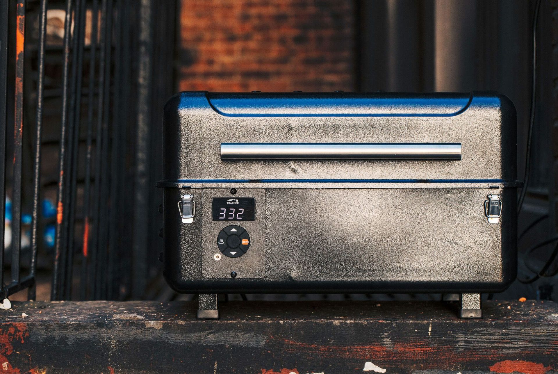 6-Best-Compact-Grills-2018-gear-patrol-lead-full