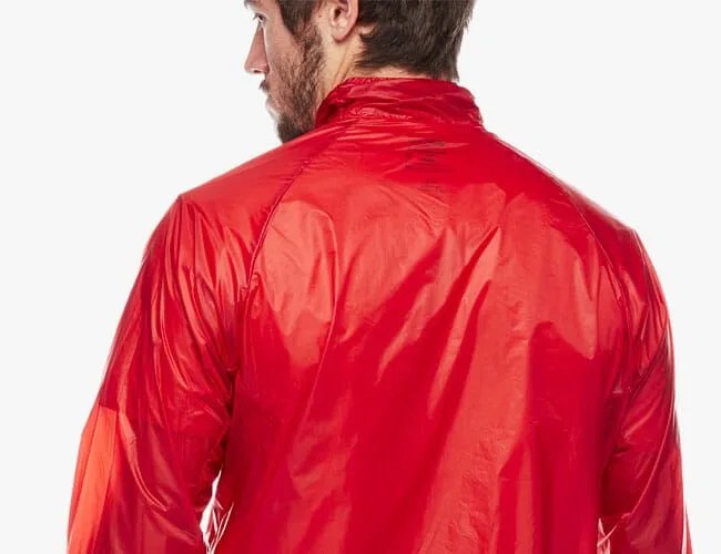 Black-Diamond-Deploy-Wind-Shell-Gear-Patrol-Feature