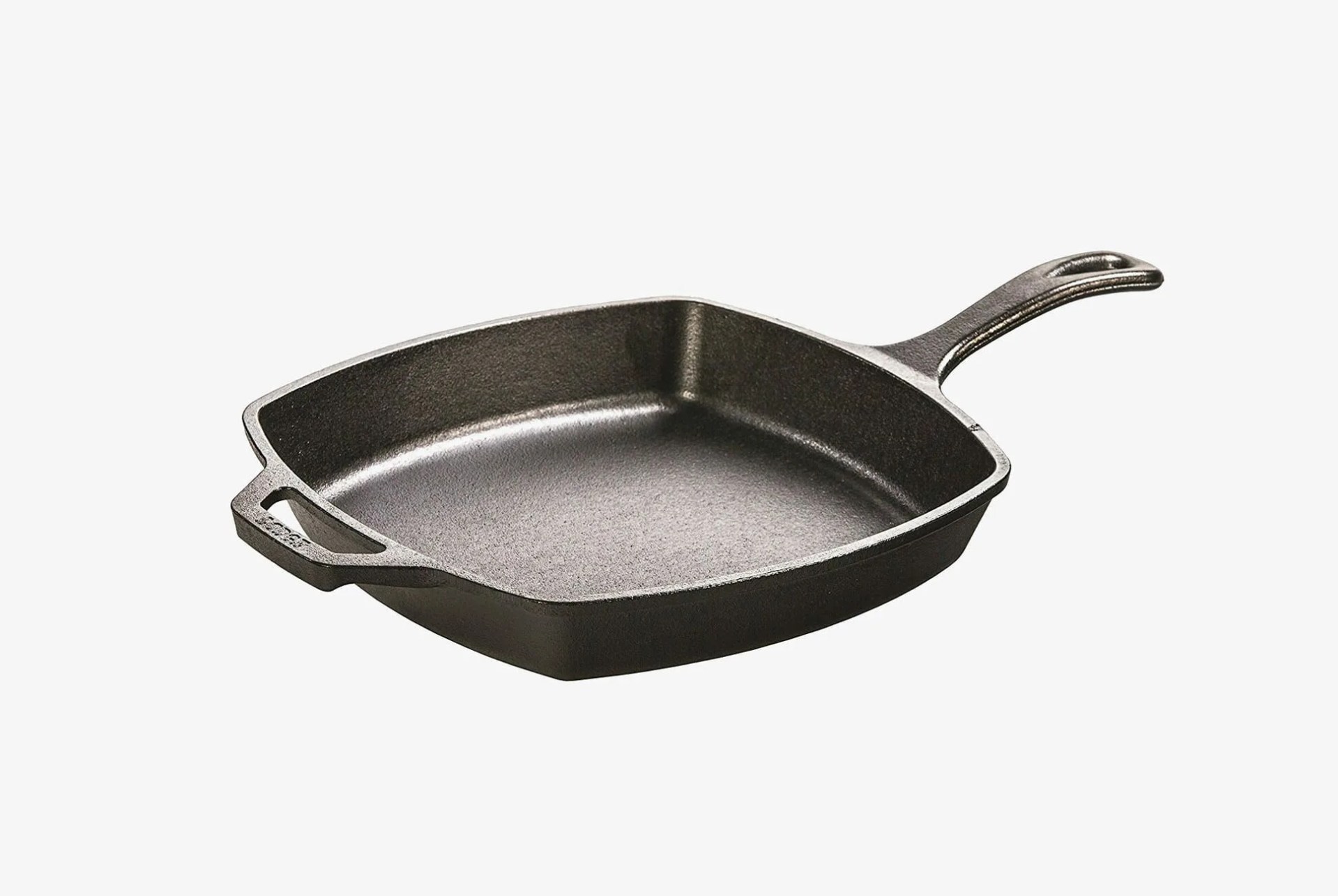 Lodge-Square-Skillet-Deal-Gear-Patrol-Lead-Full