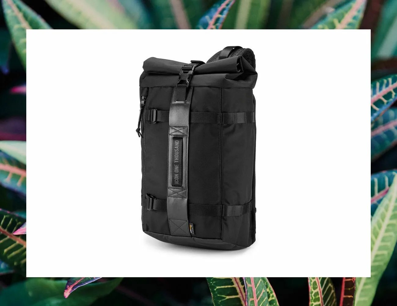 Moto-Sling-Bag-Gear-Patrol