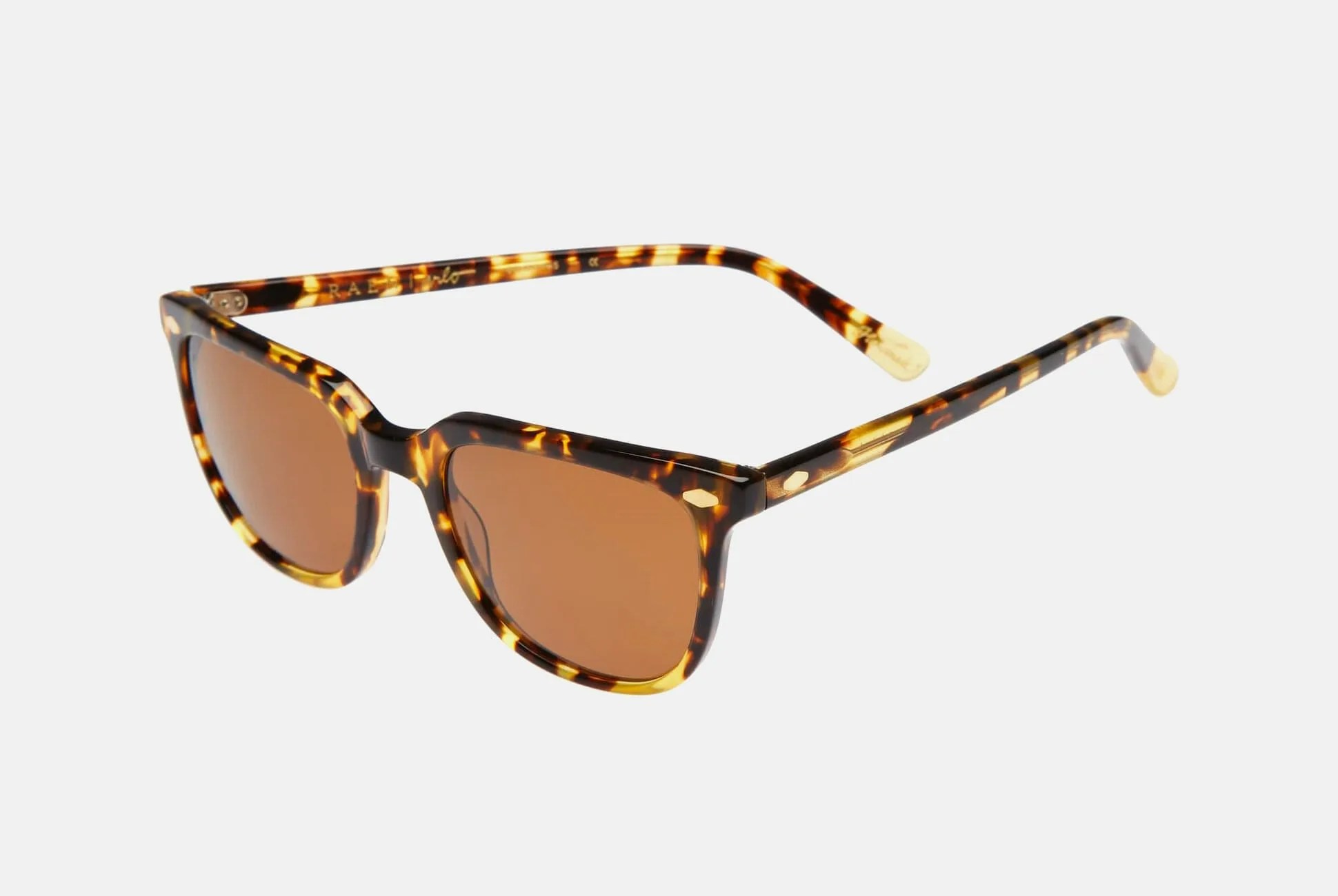 Raen-Arlo-Gear-Patrol-lead-full