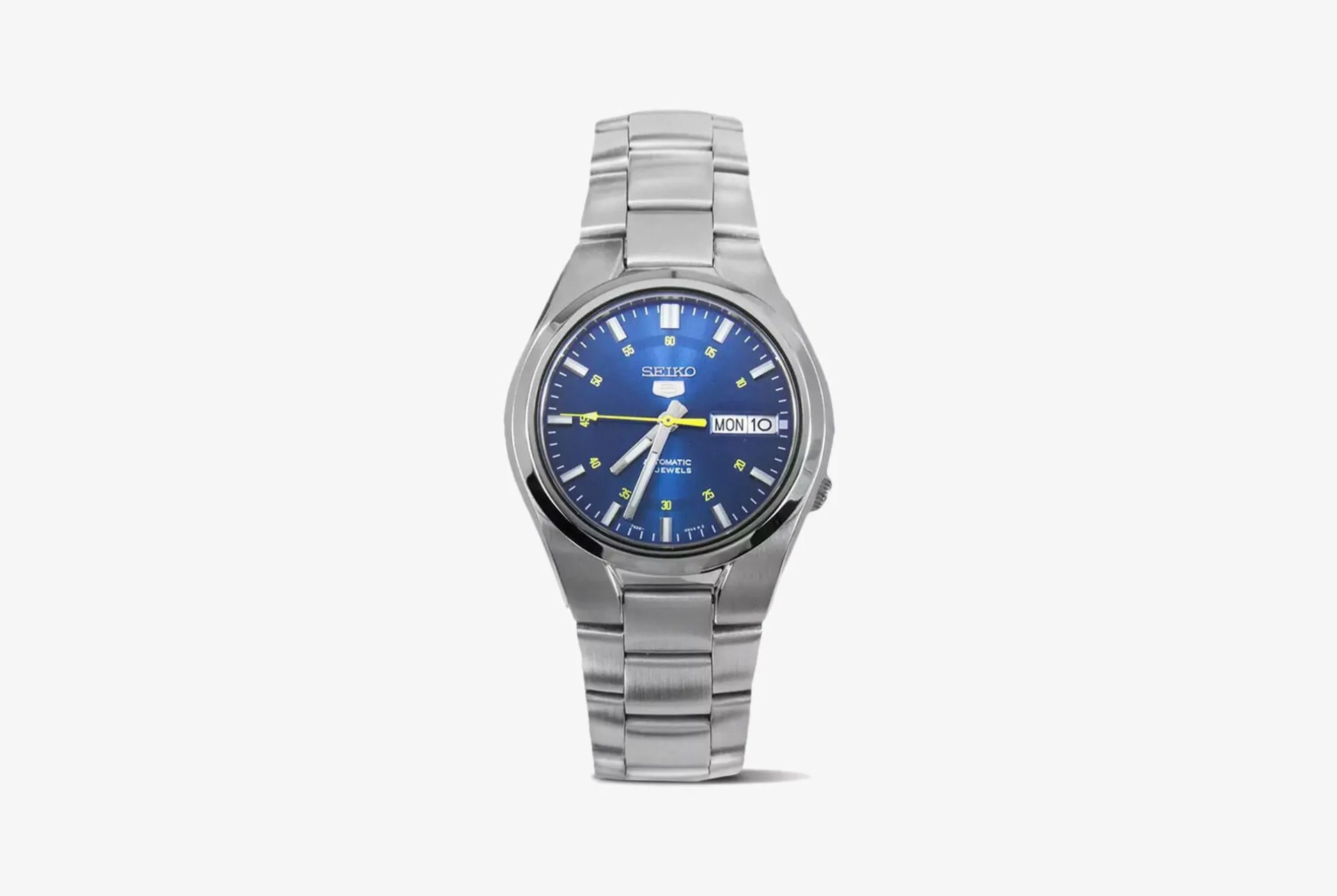 SEIKO-5-SNK615K1-AUTOMATIC-gear-patrol-full-lead