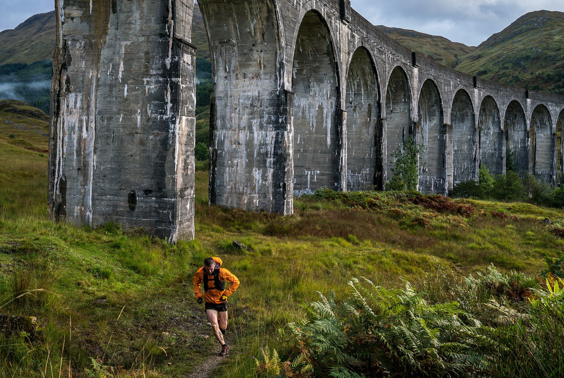 TIG-May-14-La-Sportiva-gear-patrol-lead-full