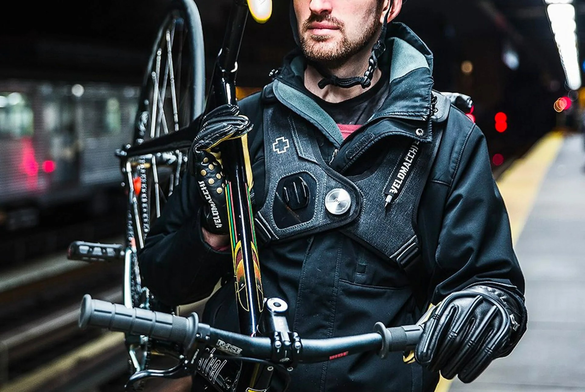 Velomacchi-MDW-Sale-gear-patrol-lead-full