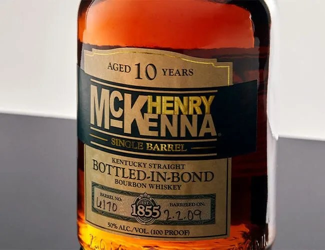 Why-Whiskey-Drinkers-Are-Mad-Gear-Patrol-Feature