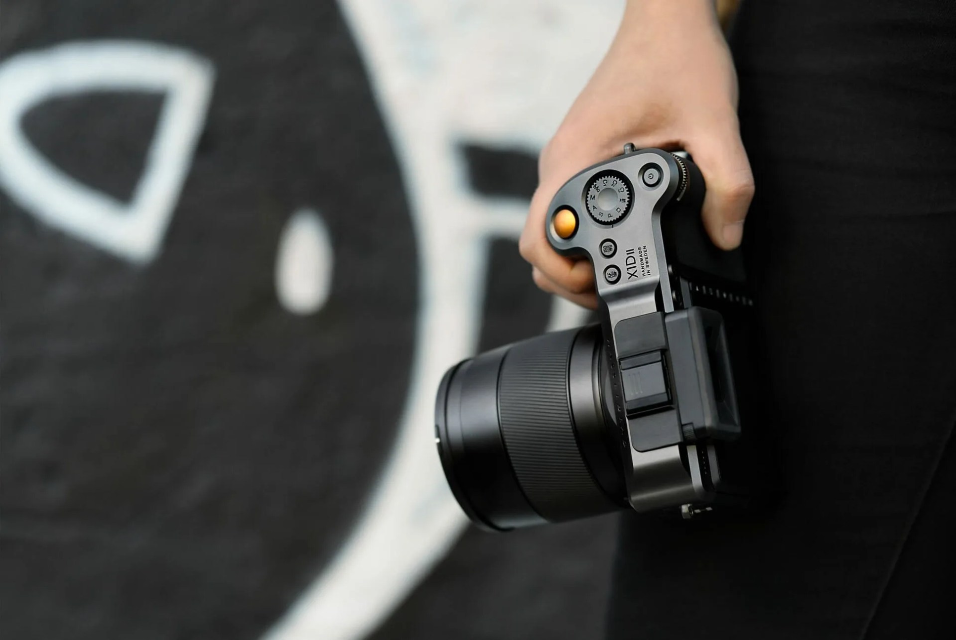 Hasselblad-X1DII-Gear-Patrol-Lead-Full