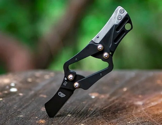 Lyra-Knife-Gear-Patrol-Feature