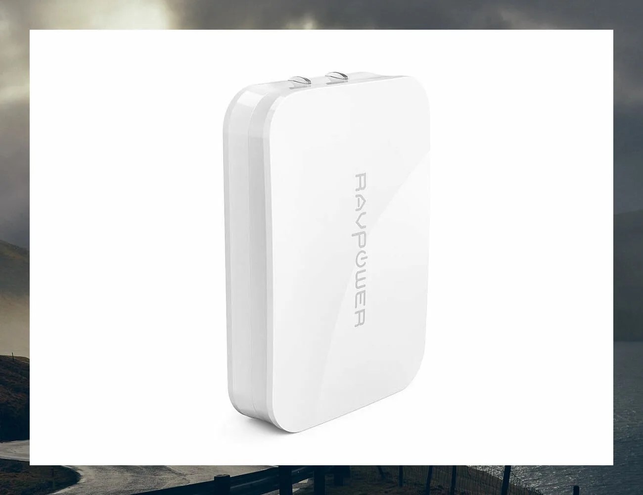 RavPower-Wall-Charger-Adapter-45W-Type-C-Power-Delivery-Gear-Patrol