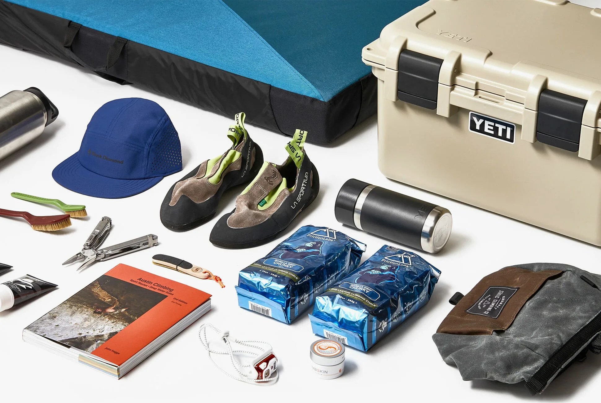 YETI-Weekend-Carry-2019-gear-patrol-full-lead