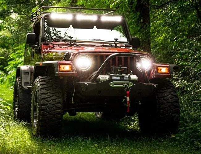 2004-Jeep-Wrangler-gear-patrol-feature