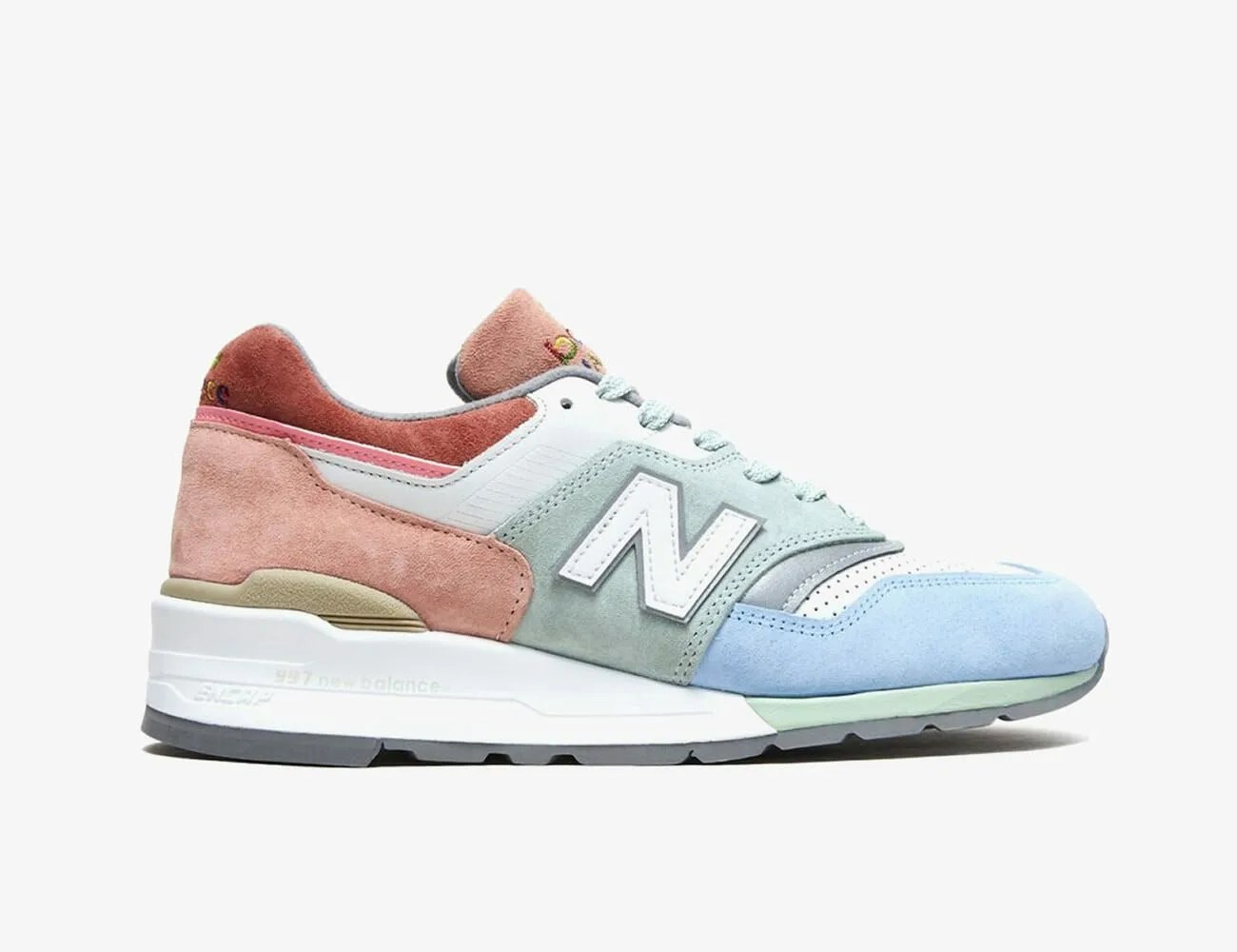 July-Sneakers-New-Balance-Gear-Patrol