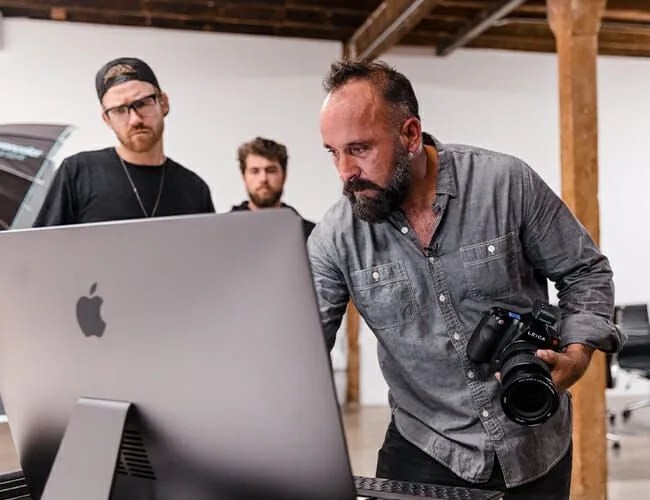 Leica-Native-MM-2019-gear-patrol-feature