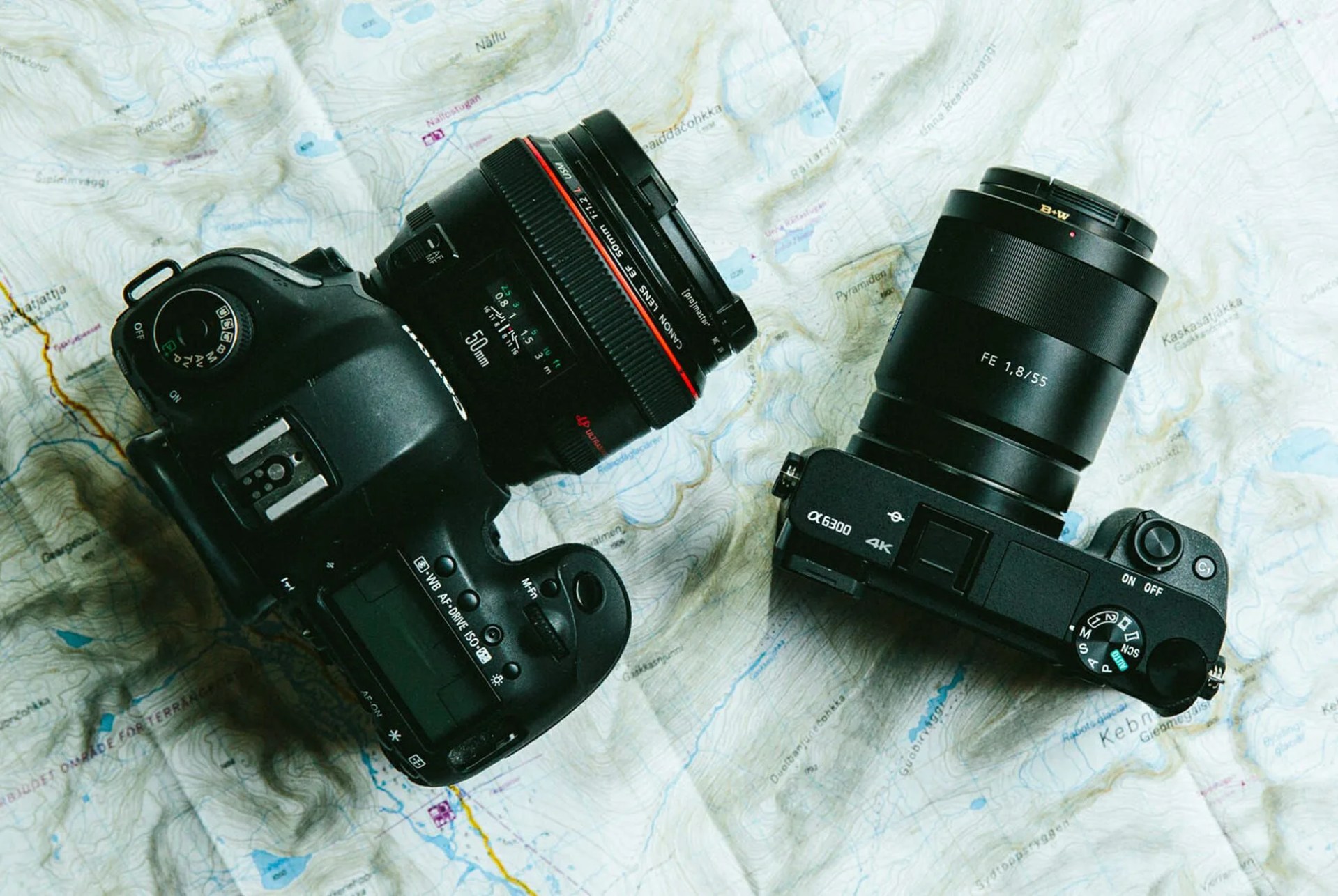 Mirrorless-vs-DSLR-gear-patrol-lead-full