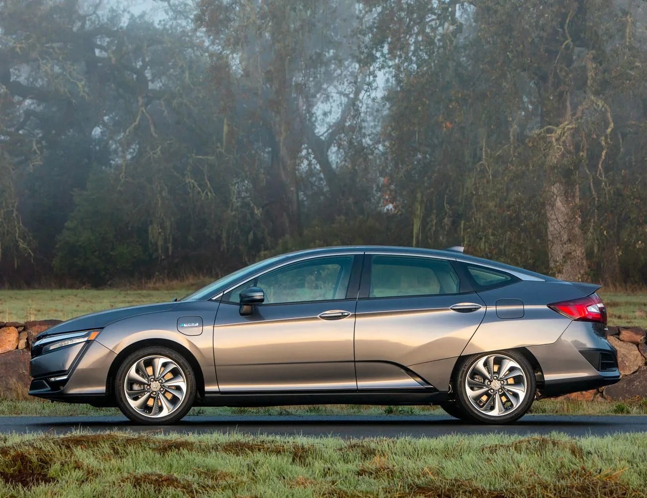 Honda-Clarity-gear-patrol