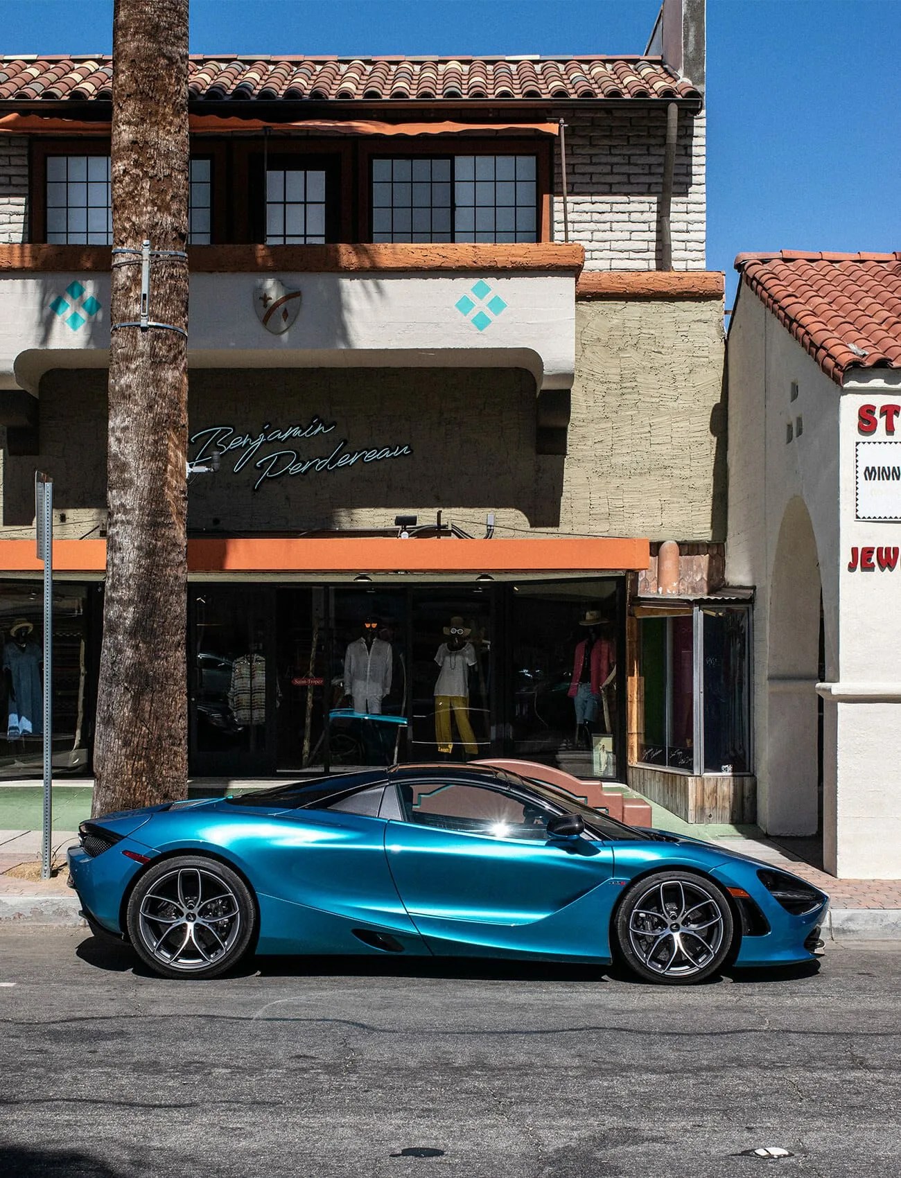 McLaren-720S-Spider-Review-gear-patrol-ambiance-3