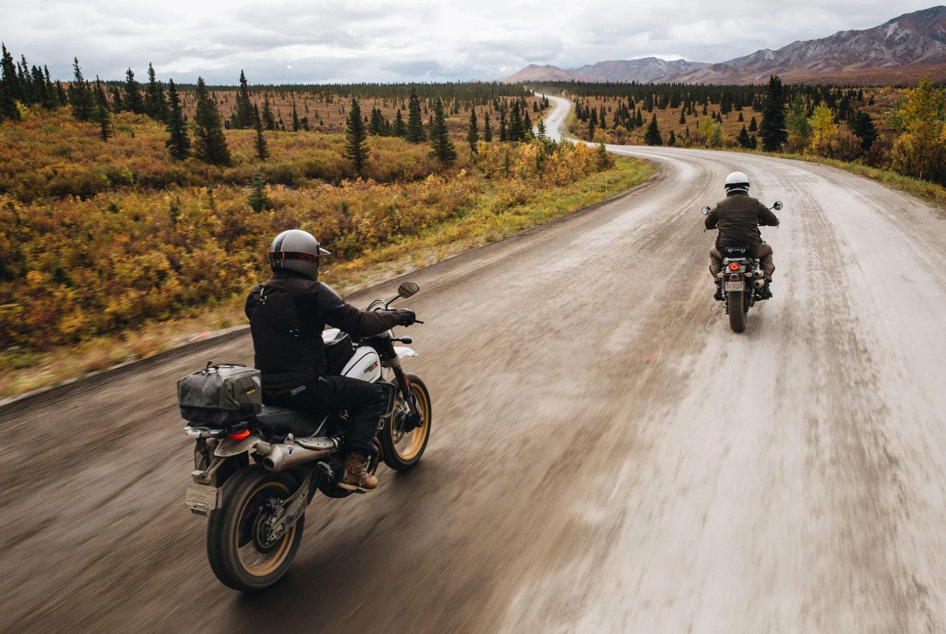 Scrambler-Alaska-Gear-Patrol-Day-7-Ambiance