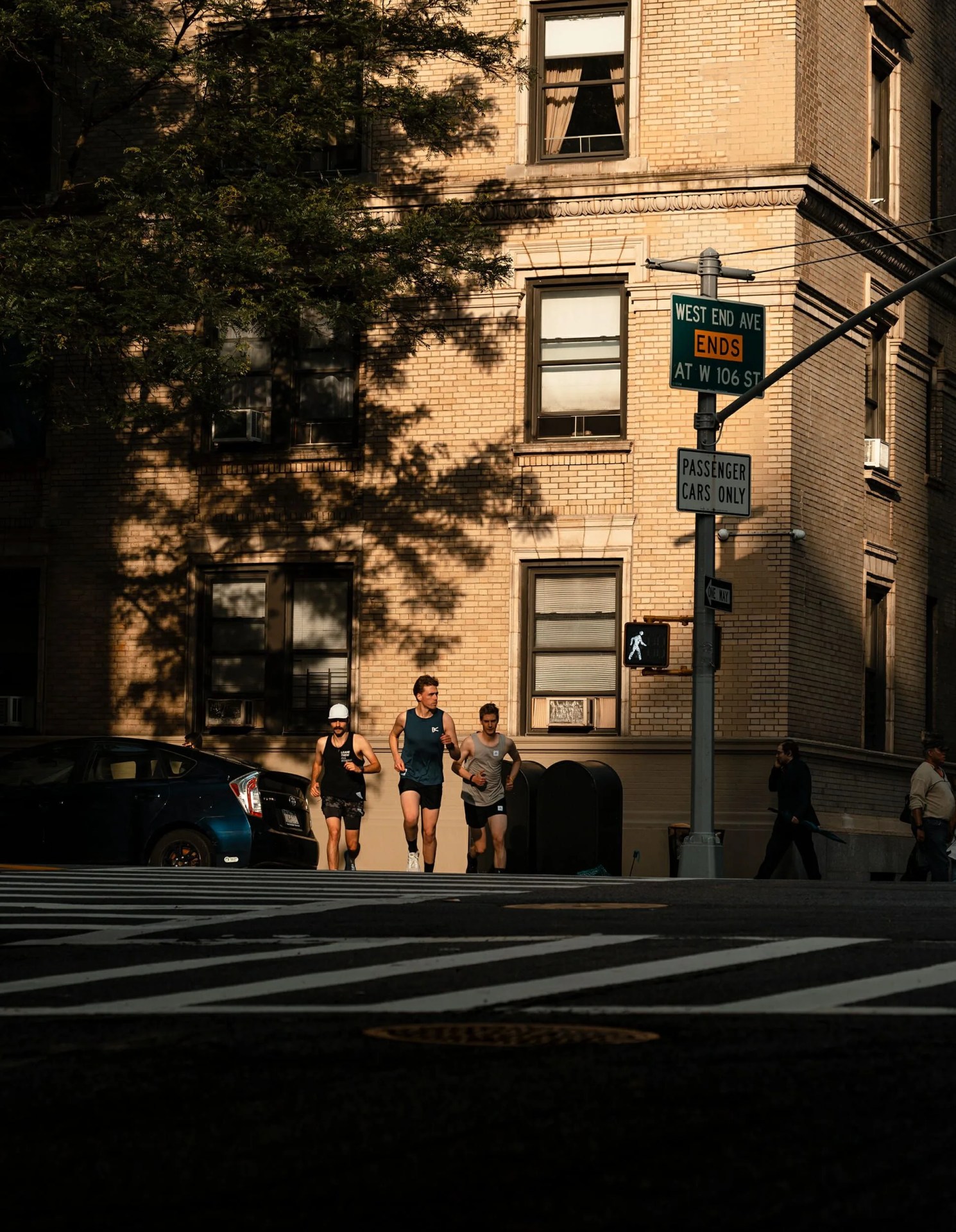 best-summer-running-kits-gear-patrol-06