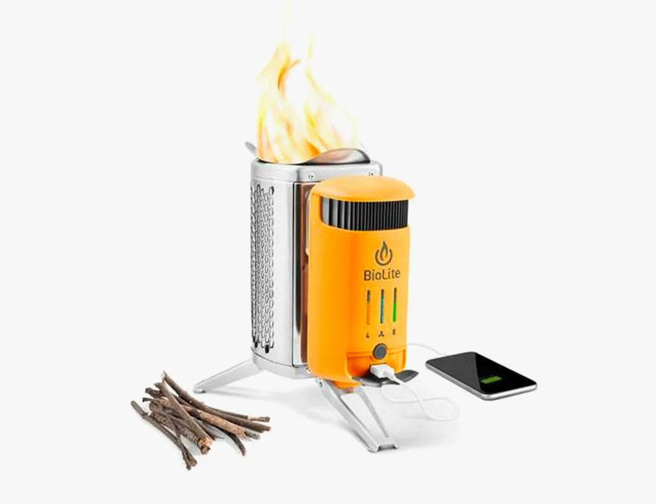 biolite-wood-burning-campstove-2-with-flexlight-Gear-Patrol