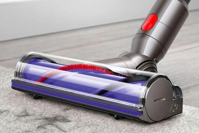 dyson v8 absolute gear patrol lead feature