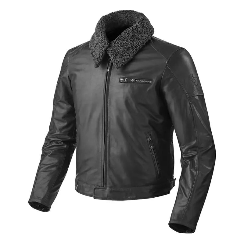 Revit-Gear-gear-patrol-pilot