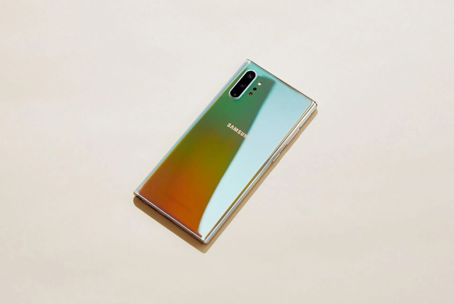 Samsung-Galaxy-Note-10-Review-Gear-Patrol-1