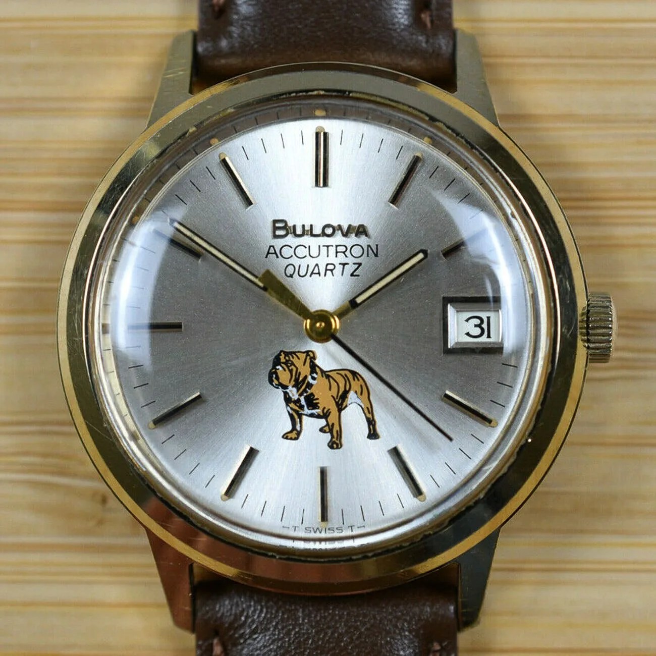 These-Vintage-Watches-Dual-Branded-1980-Vintage-Bulova-gear-patrol