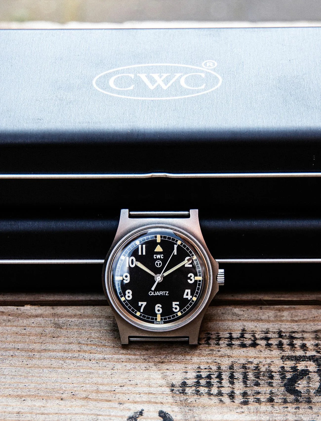CWC-Watches-at-Silvermans-London-gear-patrol-ambiance-7