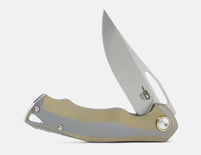 Drop-Knife-Sale-gear-patrol-bestech