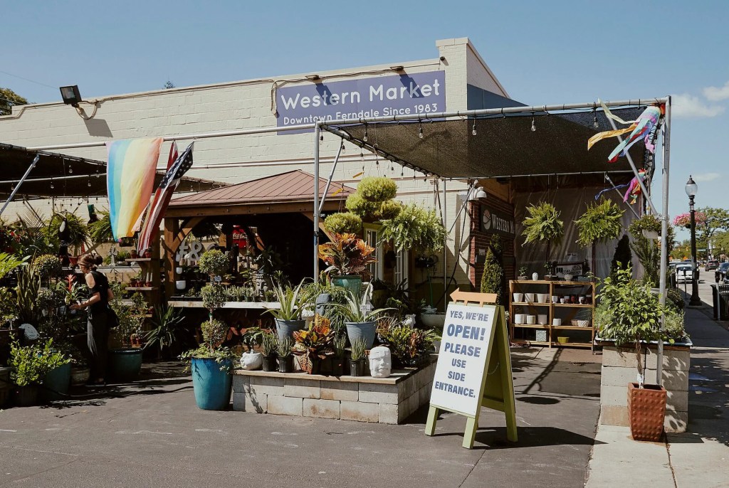 One-Chefs-Guide-Through-the-Rising-Culinary-World-of-Detroit-Gear-Patrol-western-market