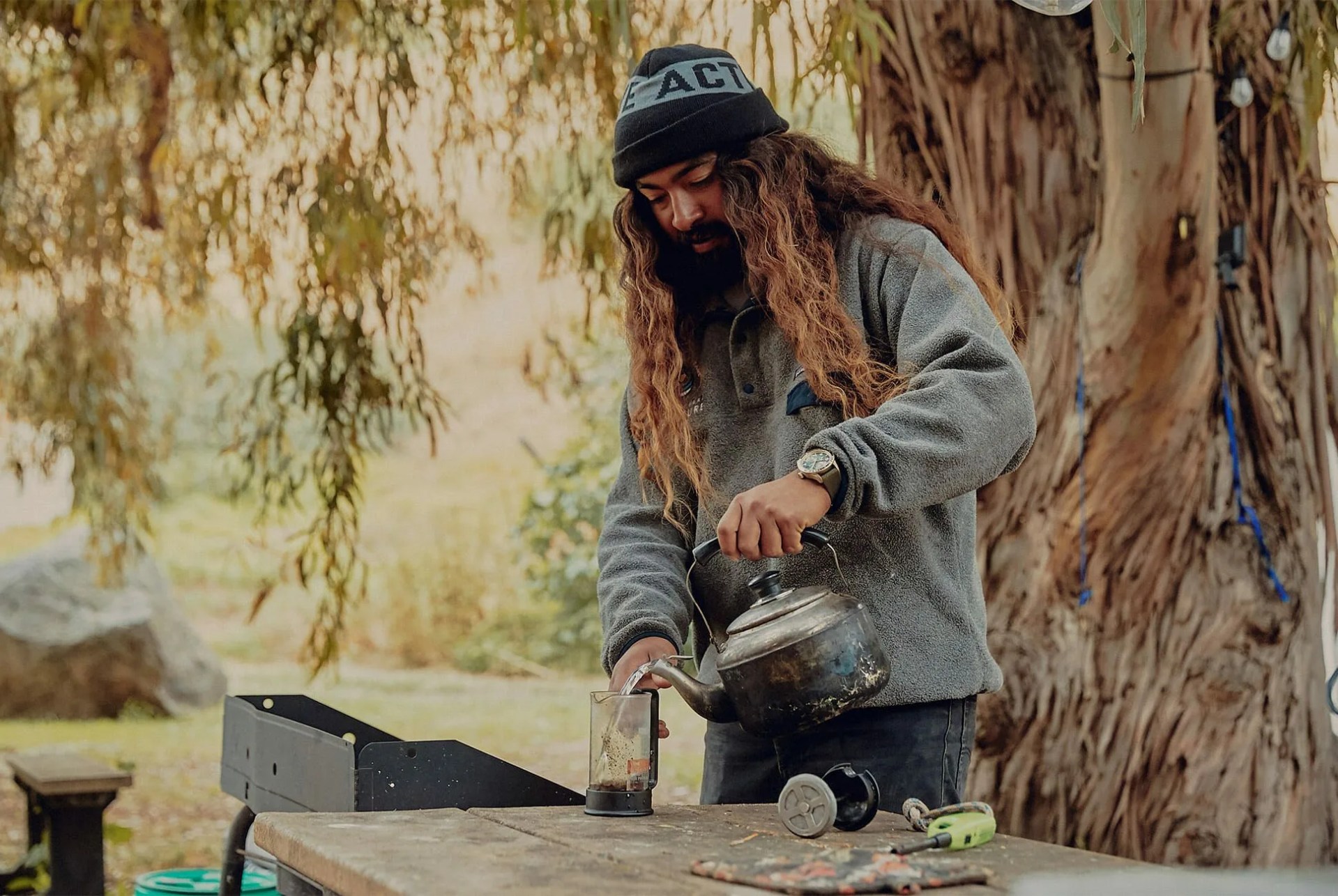 This-Is-How-One-Guide-Spends-His-Time-in-the-Channel-Islands-Gear-Patrol-Pablo-2