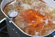 Turkey-Frying-in-an-Outdoor-Deep-Fryer-000014231735_970