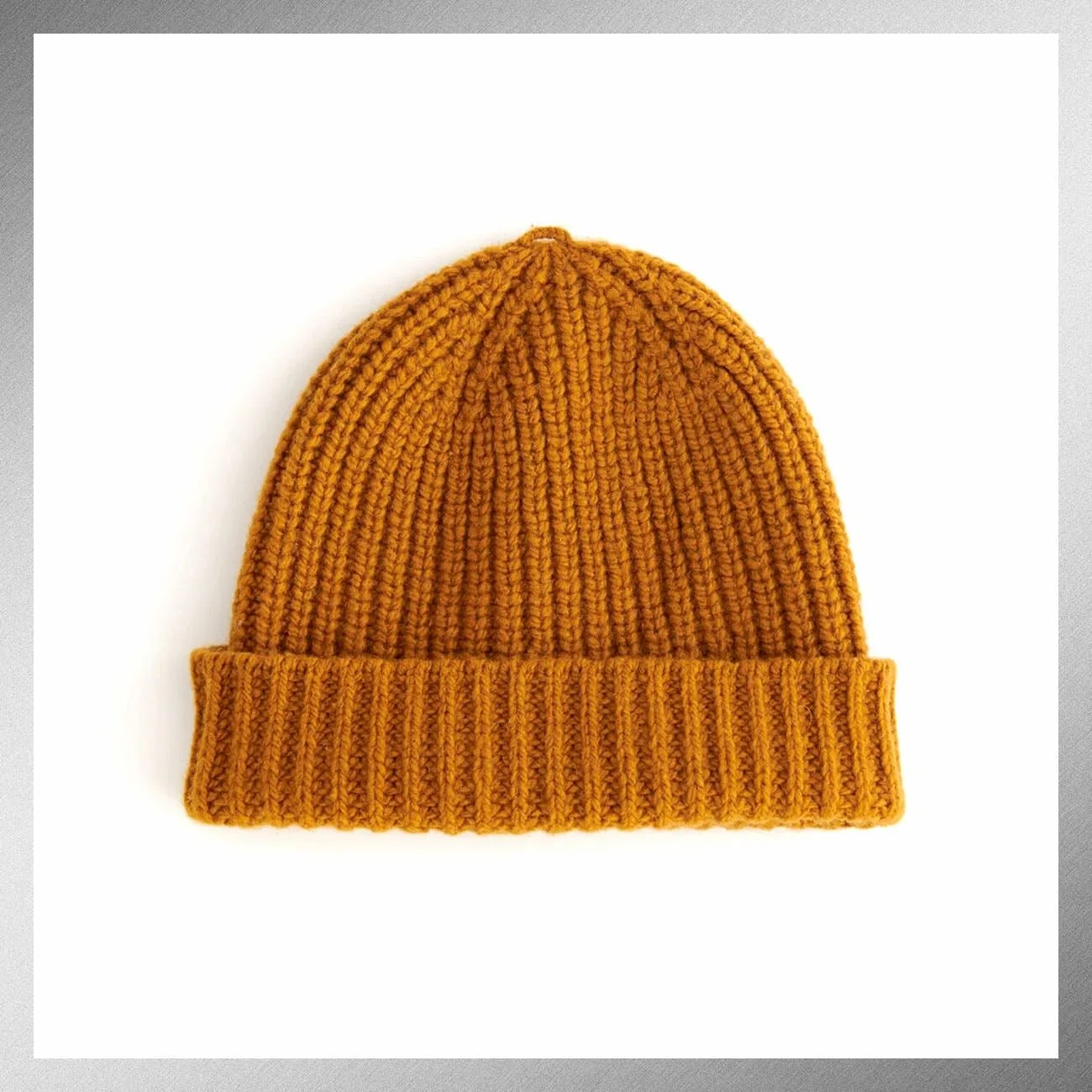 Alex-Mill-Cashmere-Beanie-Gear-Patrol