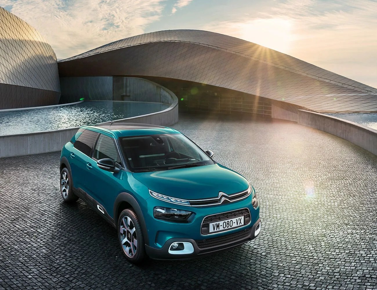 Citroen-C4-Cactus-2017-gear-patrol