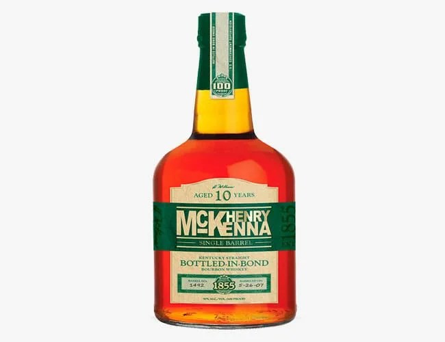 Heaven-Hill-Henry-Mckenna-Single-Barrel-Gear-Patrol-Feature