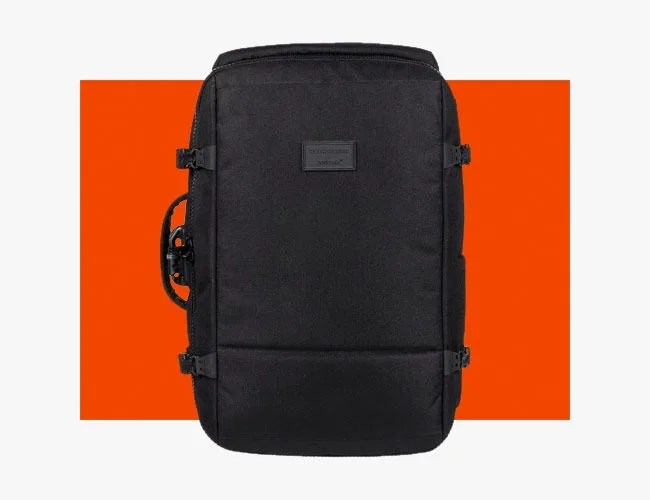 Kind-of-Obsessed-I-Found-the-Perfect-Carry-On-Weekender-gear-patrol-lead-feature