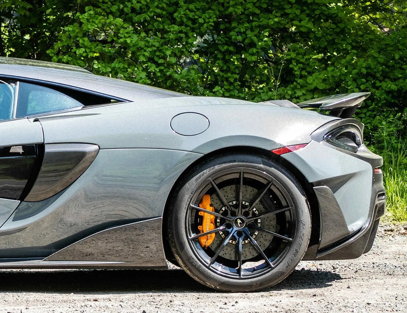 McLaren-600LT-Review-gear-patrol-ambiance-3