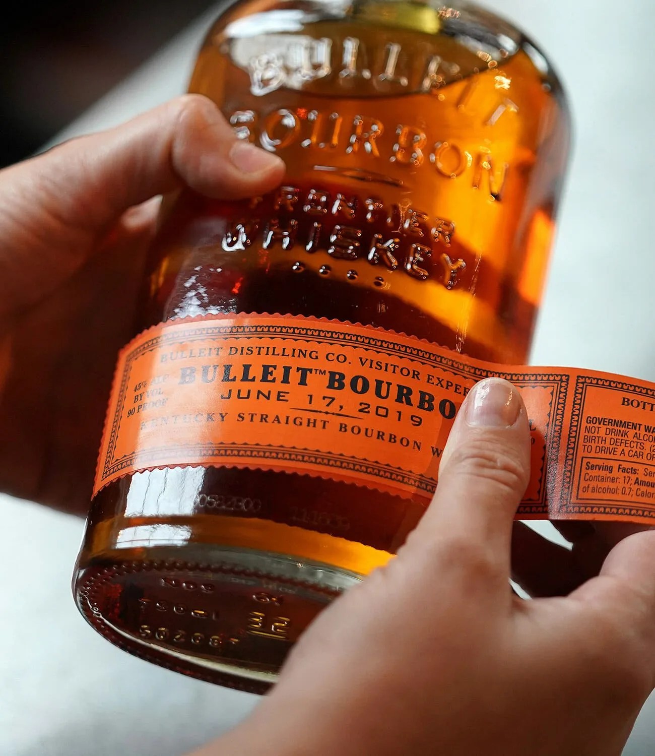 Sponsored-Post-Bulleit-Bourbon-gear-patrol-ambiance-1