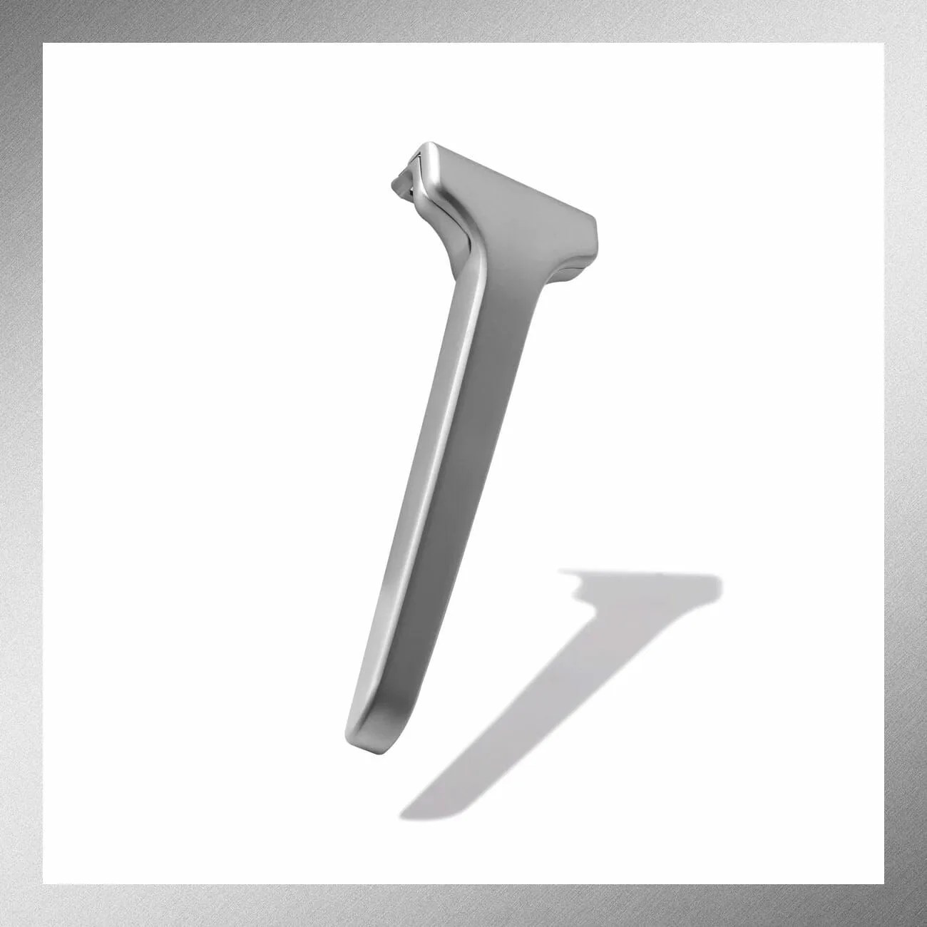 Supply-The-Single-Edge-2-Razor-Gear-Patrol