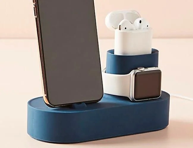 tech holiday gift guide roundup gear patrol feature