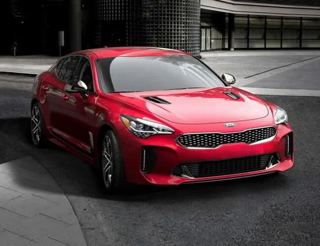 2020-Kia-Stinger-2T-gear-patrol-lead-featured