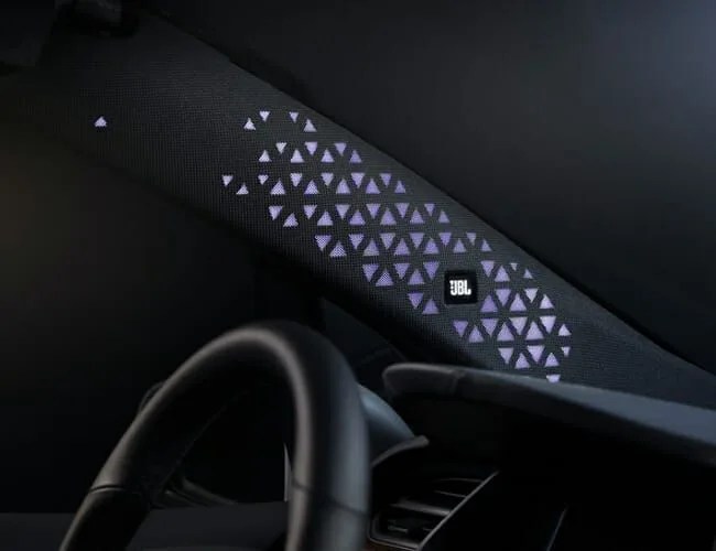 CES-Cars-2020-gear-patrol-jbl