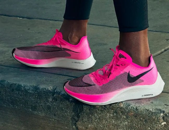 Running-Shoe-Sale-gear-patrol-2-feature