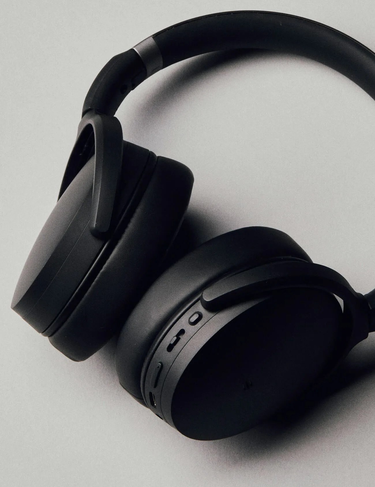 Are These the Best “Budget” Noise-Canceling Headphones? | Gear Patrol