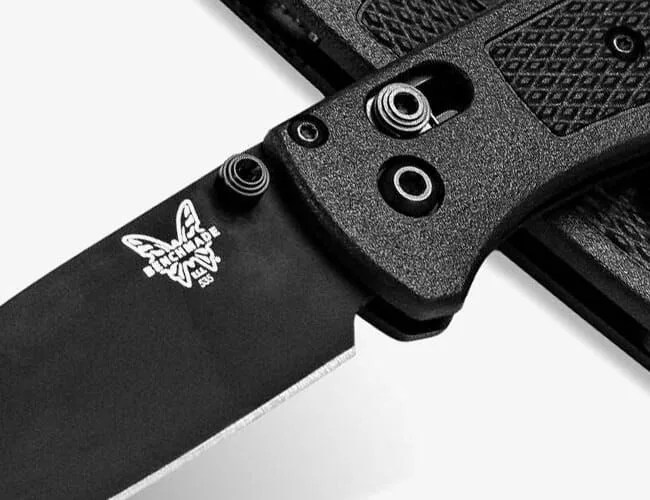 Best-New-Knives-and-EDC-of-Feb-gear-patrol-lead-featured